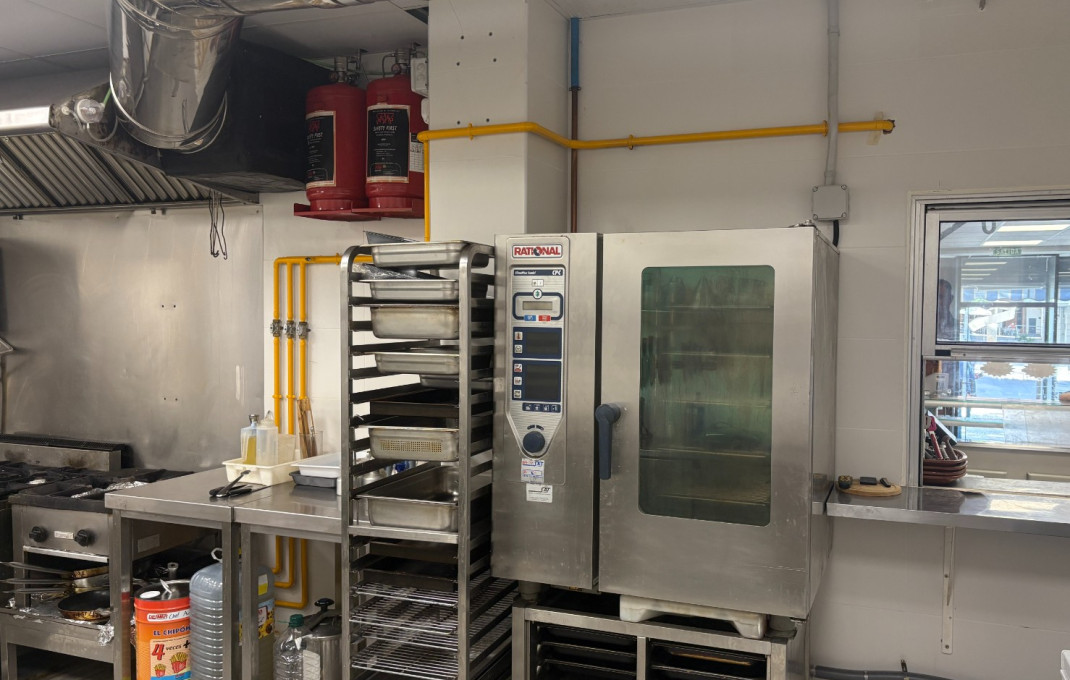 Traspaso - Take Away -
Castelldefels