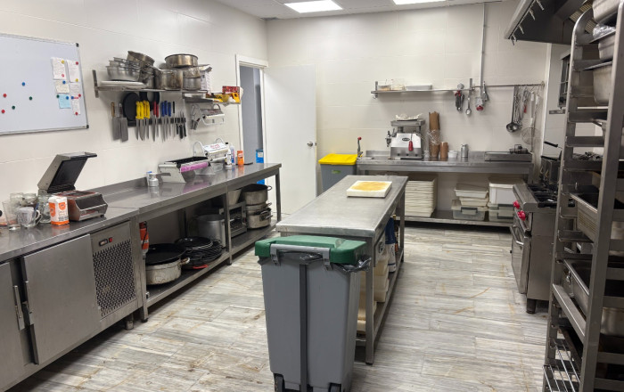 Traspaso - Take Away -
Castelldefels