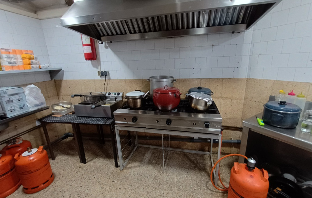 Traspaso - Bar Restaurante -
Barcelona - Les corts