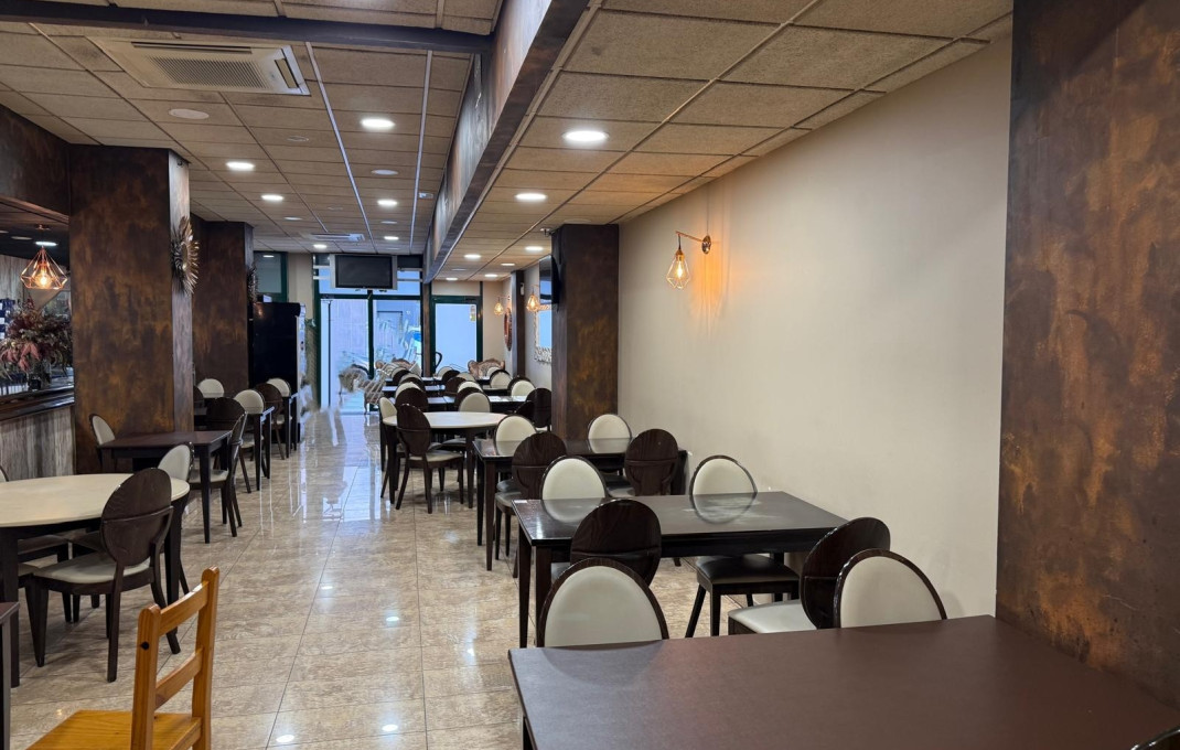 Traspaso - Bar Restaurante -
Cerdanyola del Vallès - Serraparera