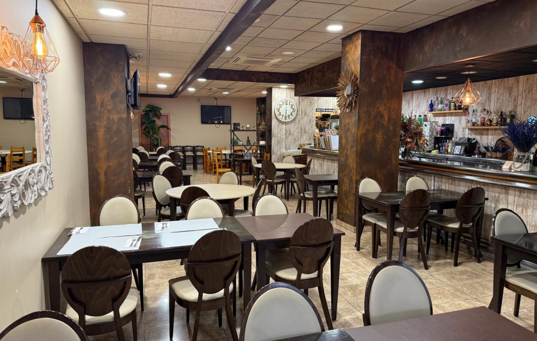 Traspaso - Bar Restaurante -
Cerdanyola del Vallès - Serraparera