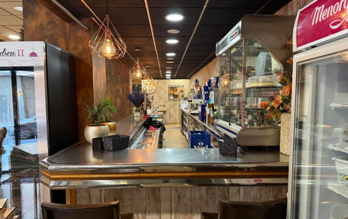 Traspaso - Bar Restaurante -
Cerdanyola del Vallès - Serraparera