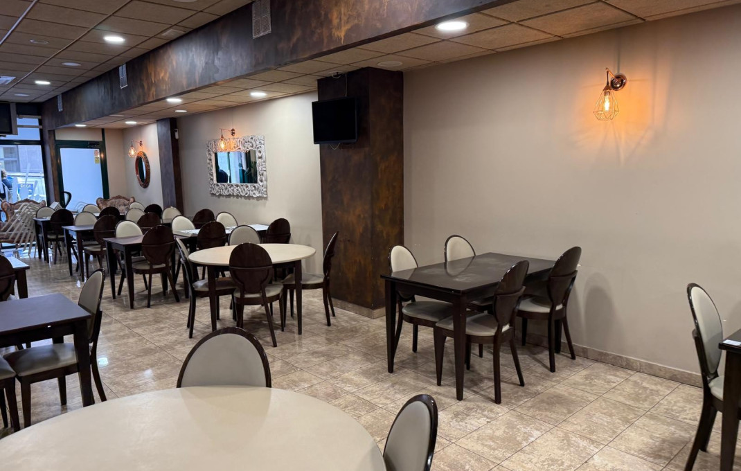 Traspaso - Bar Restaurante -
Cerdanyola del Vallès - Serraparera