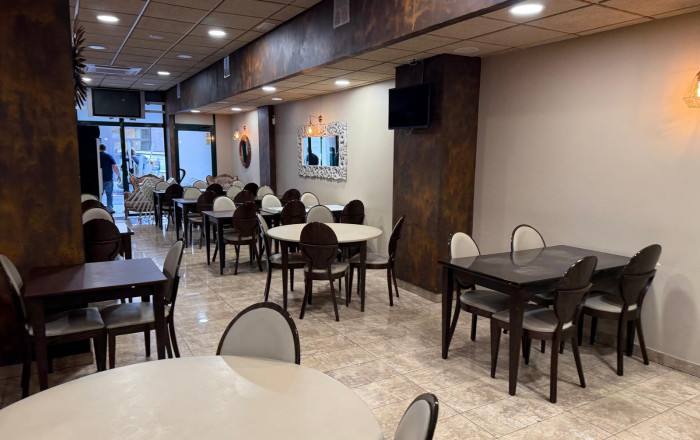Traspaso - Bar Restaurante -
Cerdanyola del Vallès - Serraparera