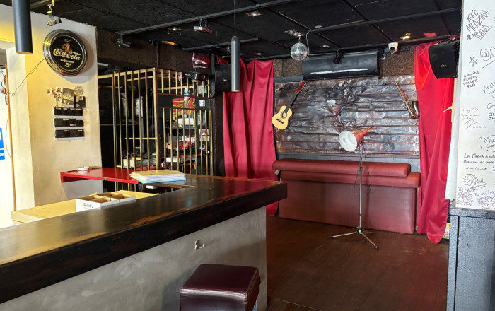 Traspaso - Bar Copas Musical -
Castelldefels