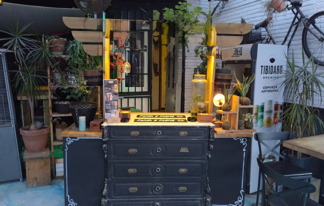 Traspaso - Bar Copas Musical -
Castelldefels