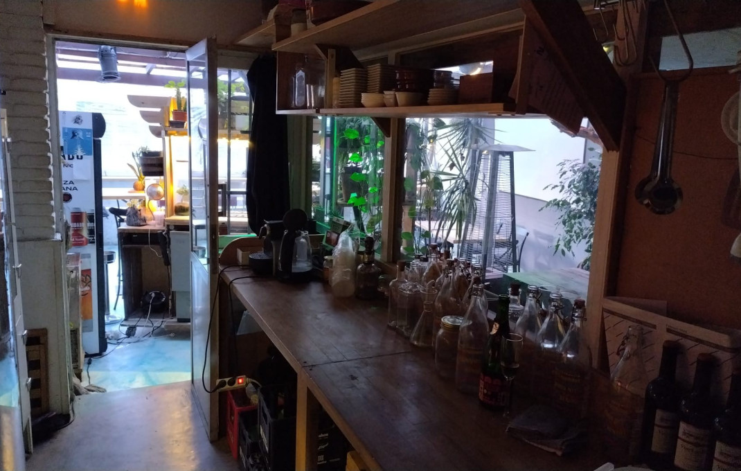 Traspaso - Bar Copas Musical -
Castelldefels