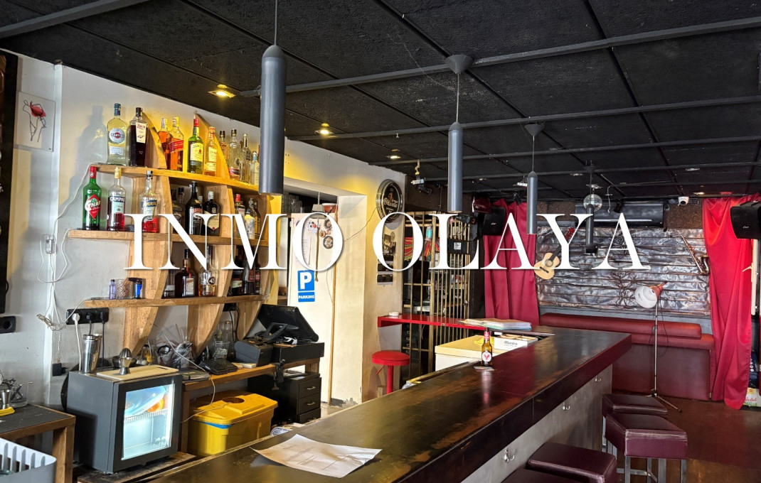 Traspaso - Bar Copas Musical -
Castelldefels