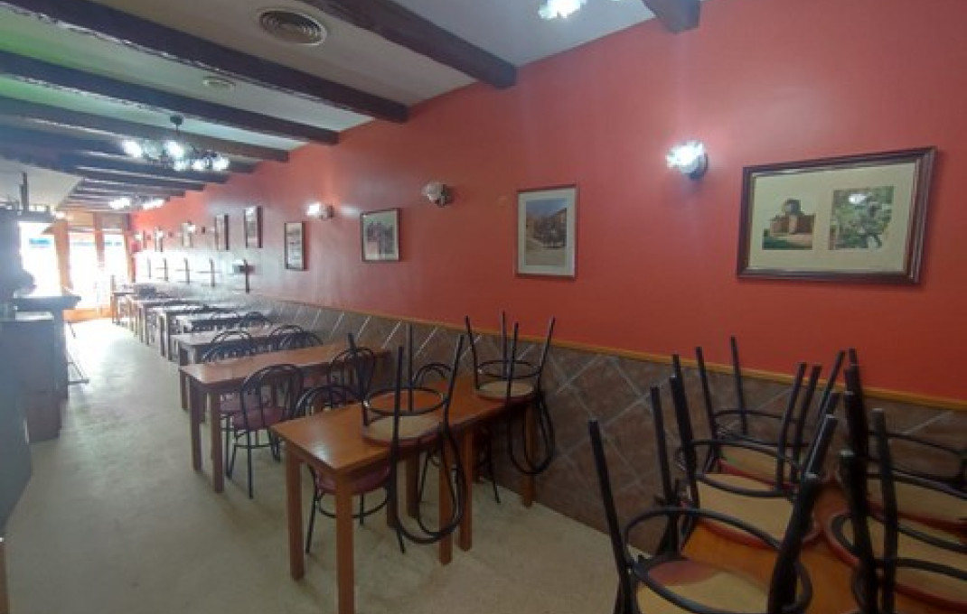 Venta - Bar Restaurante -
Cervelló