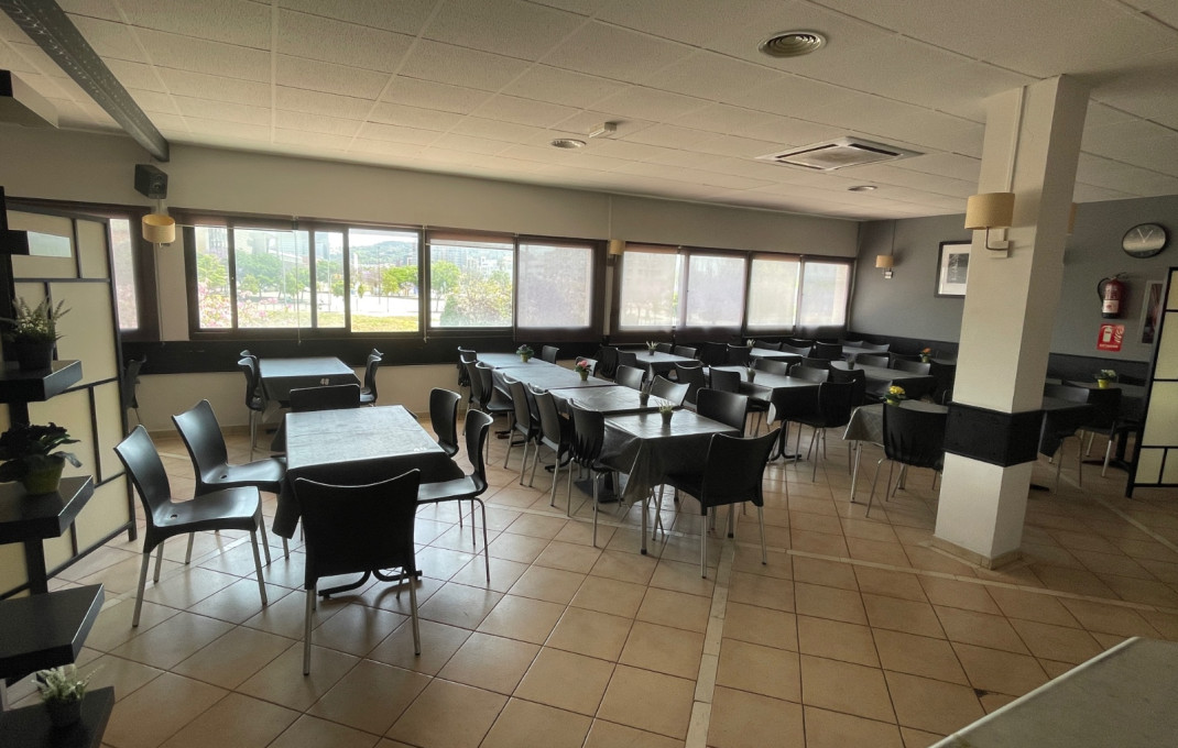 Traspaso - Bar Restaurante -
L'Hospitalet de Llobregat