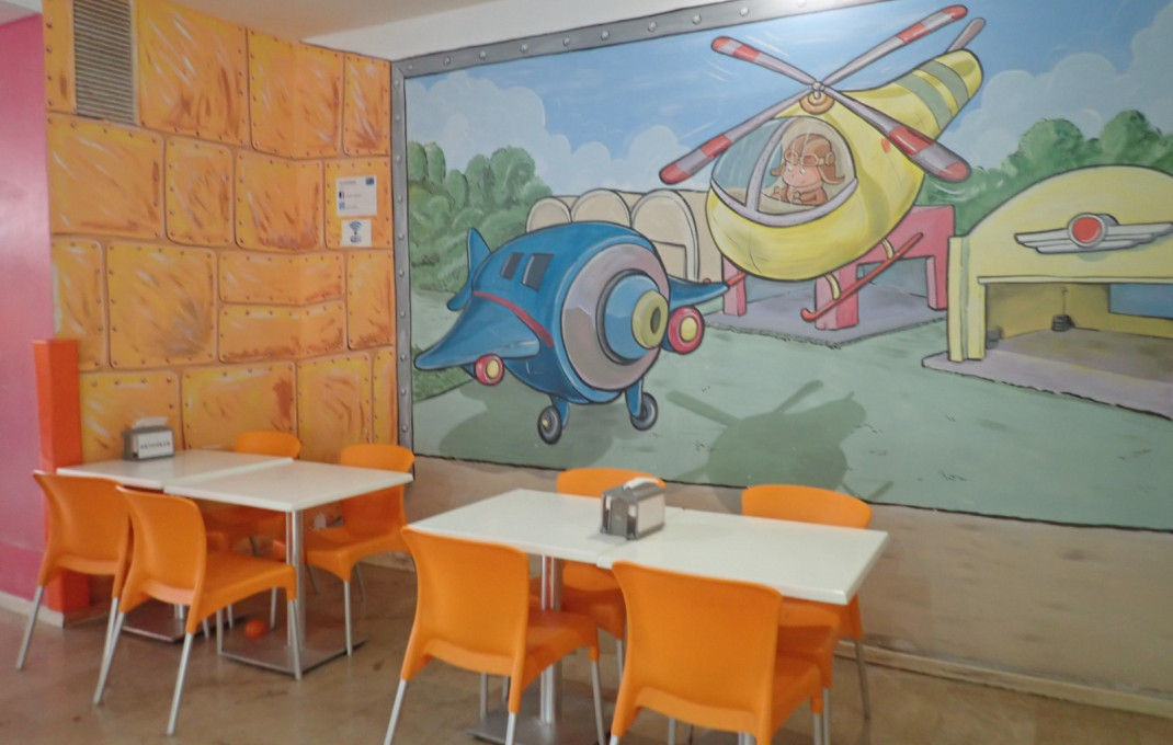 Traspaso - Local comercial -
Viladecans