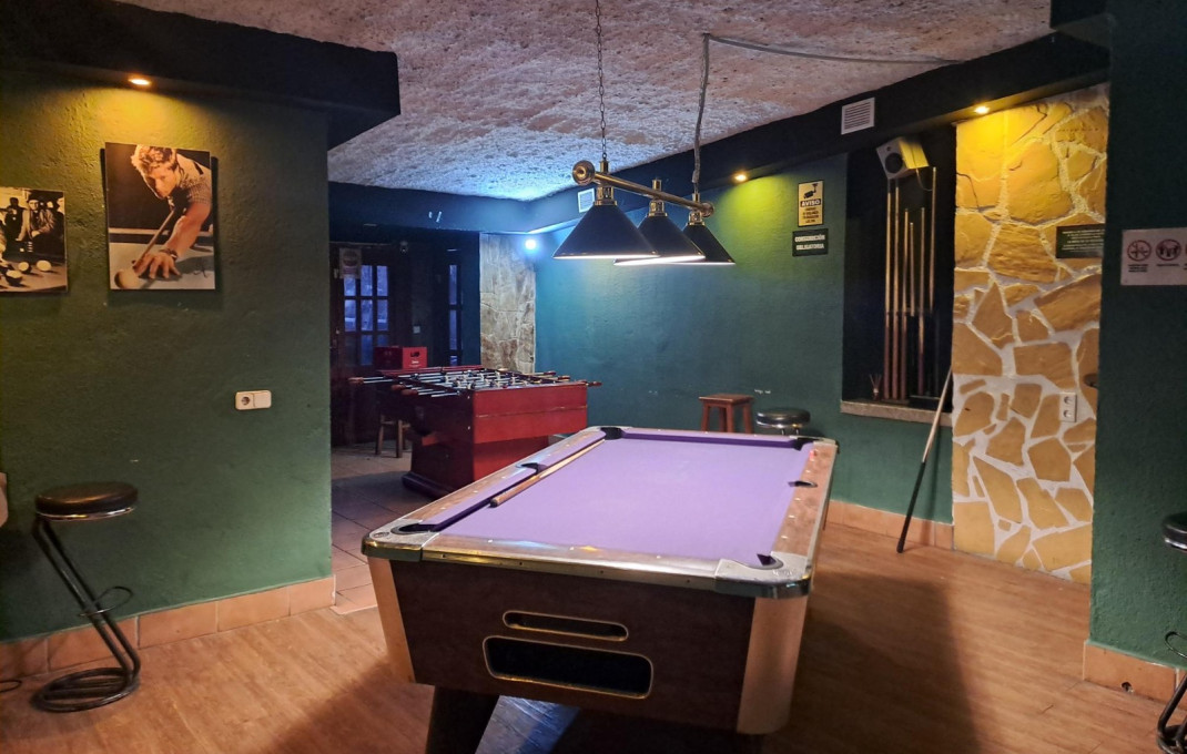 Traspaso - Bar Restaurante -
Vallirana