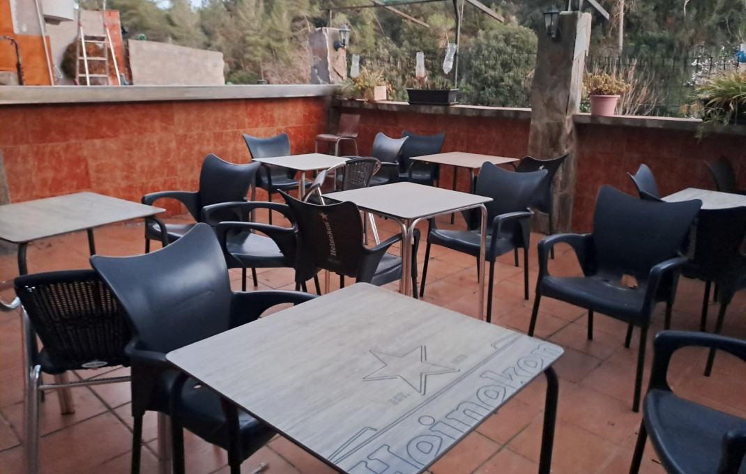 Traspaso - Bar Restaurante -
Vallirana