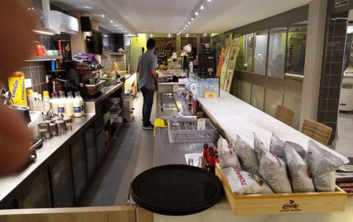 Traspaso - Obradores y/o Panaderias -
Barcelona - Les corts