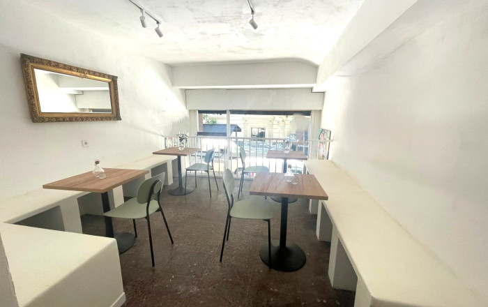 Traspaso - Bar-Cafeteria -
Barcelona - Sant Gervaci