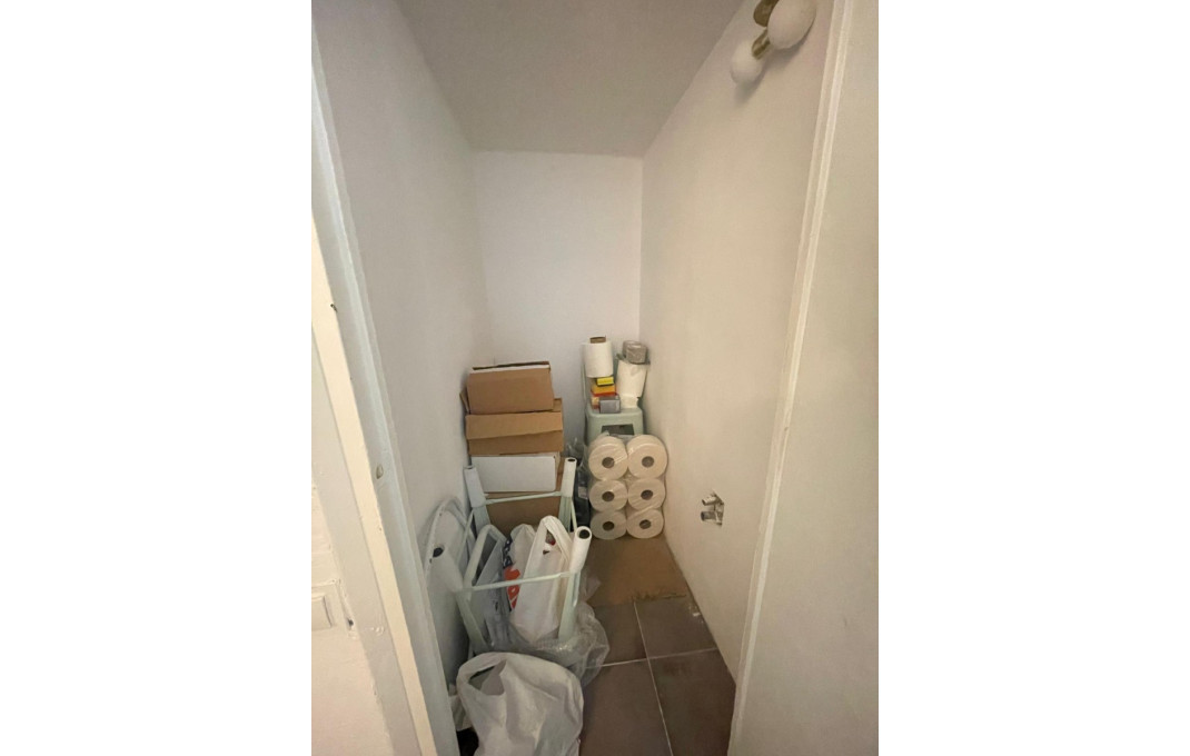 Traspaso - Bar-Cafeteria -
Barcelona - Sant Gervaci