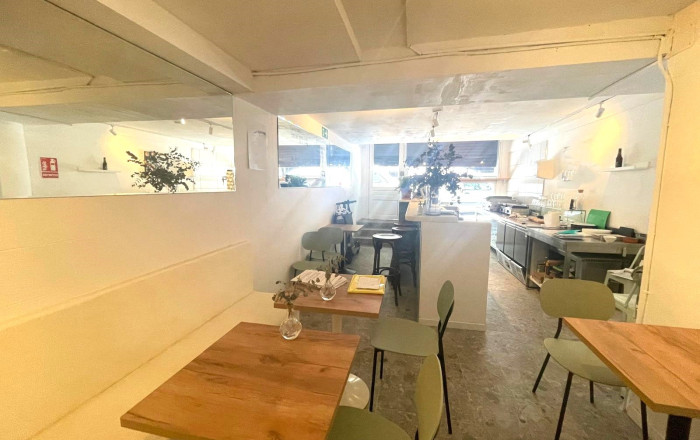 Traspaso - Bar-Cafeteria -
Barcelona - Sant Gervaci