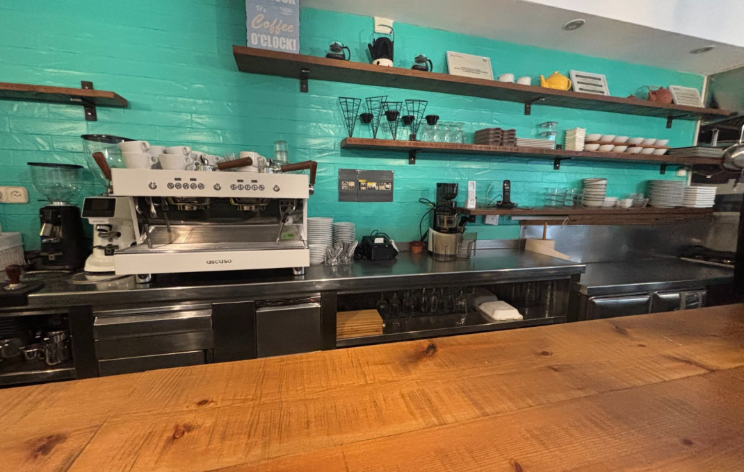 Traspaso - Bar Restaurante -
Barcelona - Les corts