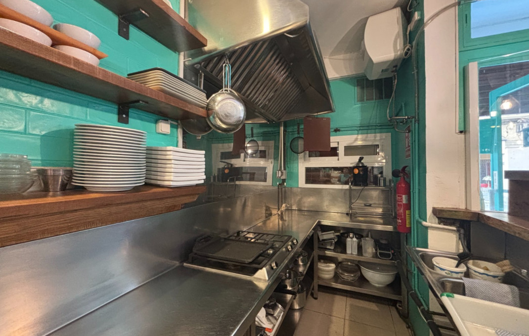 Traspaso - Bar Restaurante -
Barcelona - Les corts