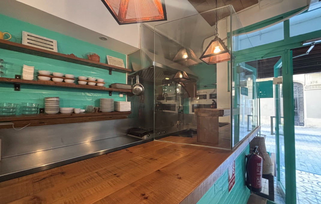 Traspaso - Bar Restaurante -
Barcelona - Les corts