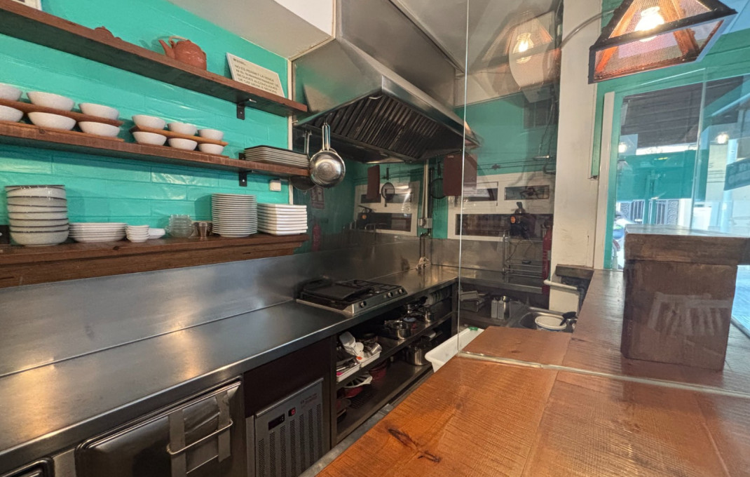 Traspaso - Bar Restaurante -
Barcelona - Les corts