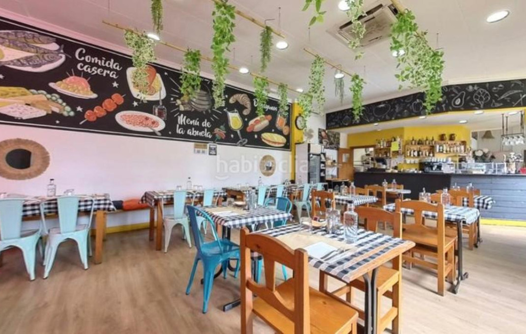 Traspaso - Bar Restaurante -
Barcelona - Sant Andreu