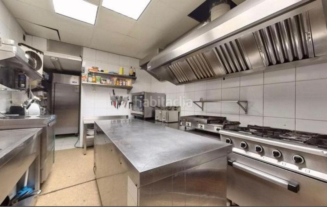 Traspaso - Bar Restaurante -
Barcelona - Sant Andreu