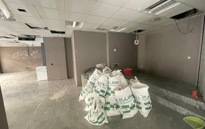 Alquiler - Local comercial -
Barcelona - Gracia Norte