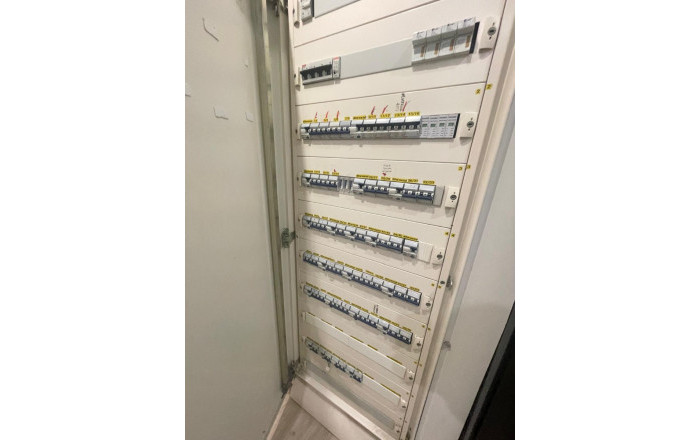 Alquiler - Local comercial -
Barcelona - Les corts