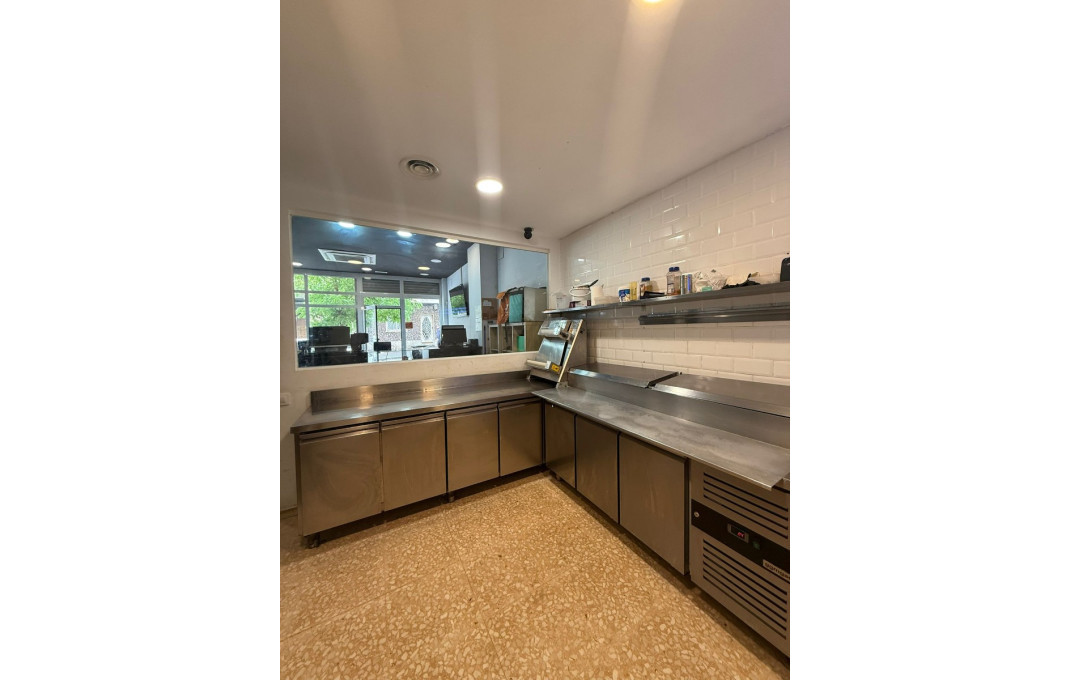 Traspaso - Take Away -
Sant Boi de Llobregat