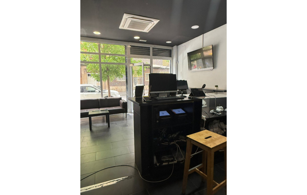 Traspaso - Take Away -
Sant Boi de Llobregat