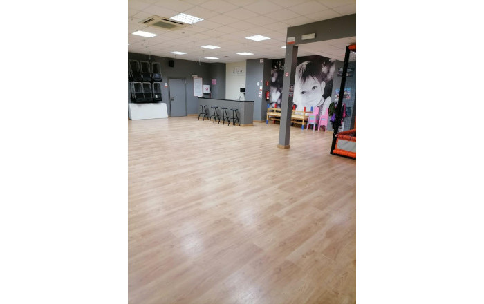 Traspaso - Local comercial -
Granollers