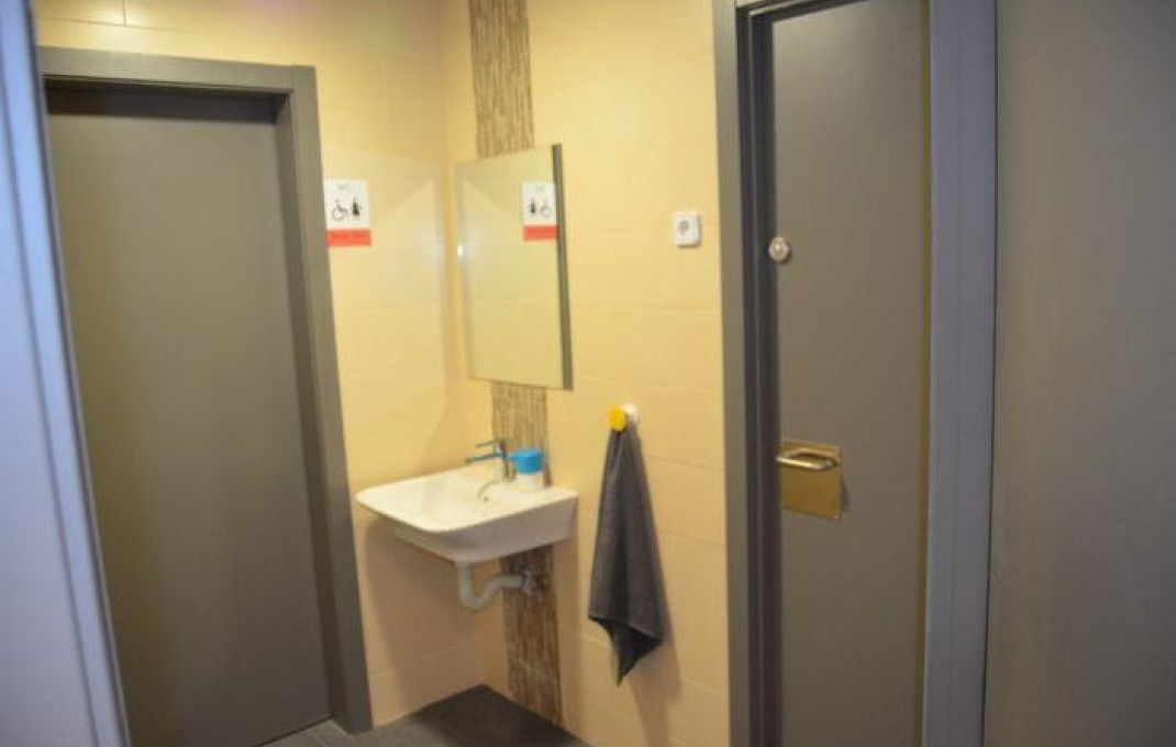 Traspaso - Local comercial -
Granollers