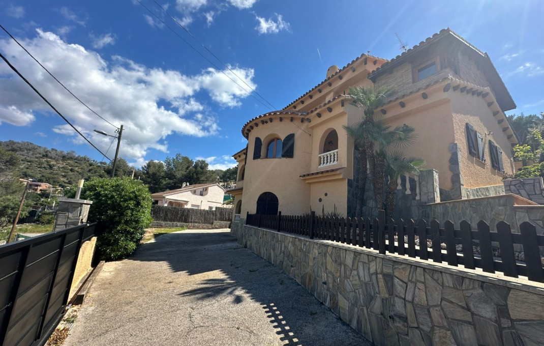 Alquiler - Casa -
Cubelles