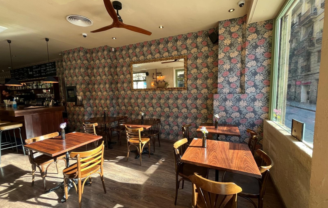 Transfer - Restaurant -
Barcelona - Ciutat Vella, Raval
