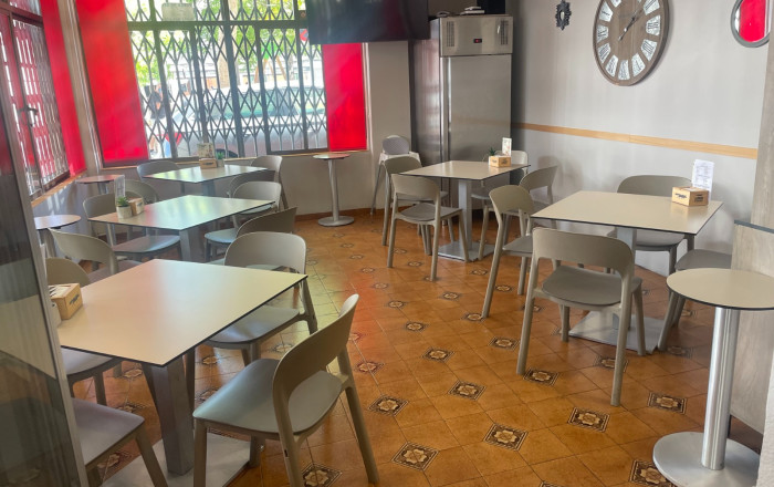 Traspaso - Bar-Cafeteria -
Mallorca - Arenal's