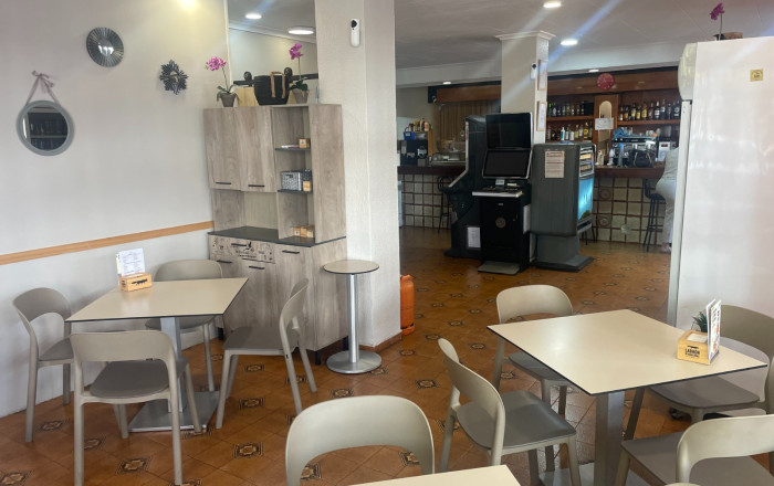 Traspaso - Bar-Cafeteria -
Mallorca - Arenal's