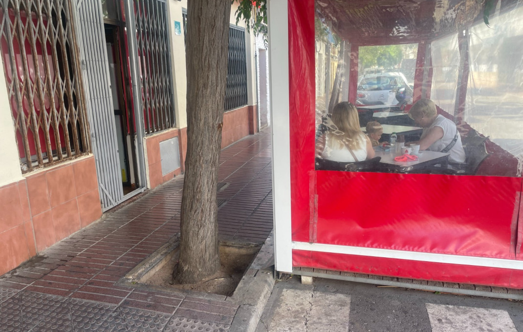 Traspaso - Bar-Cafeteria -
Mallorca - Arenal's