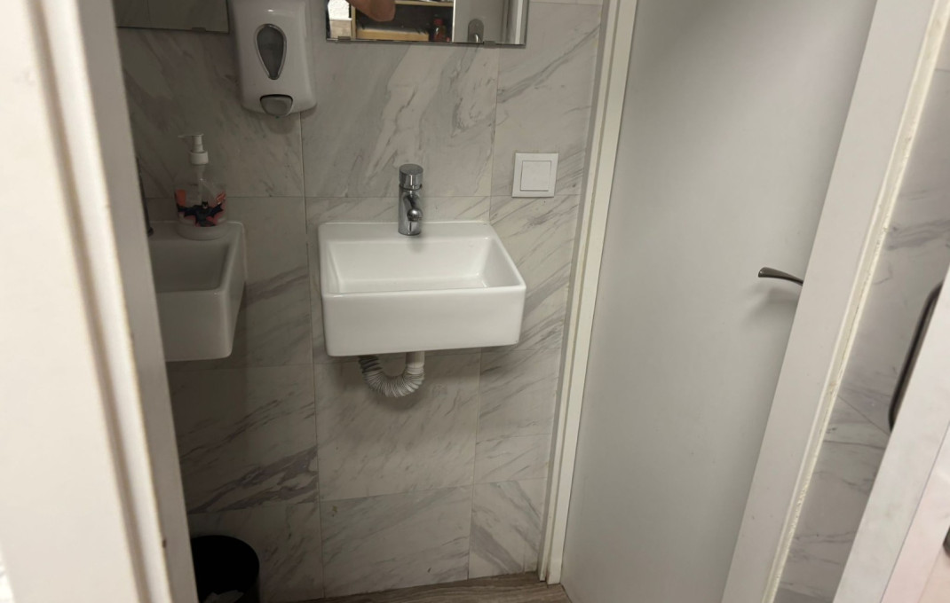 Traspaso - Bar Restaurante -
Barcelona - Sarriá - Francesc Macia