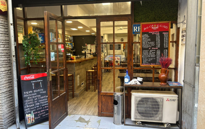 Traspaso - Bar Restaurante -
Barcelona - Sarriá - Francesc Macia