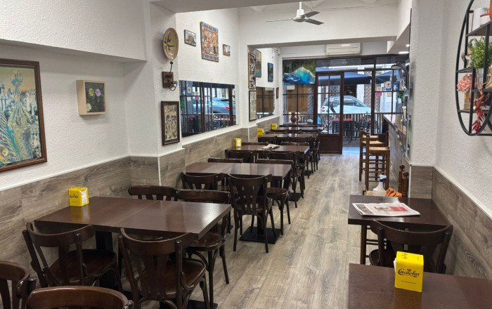 Traspaso - Bar Restaurante -
Barcelona - Sarriá - Francesc Macia