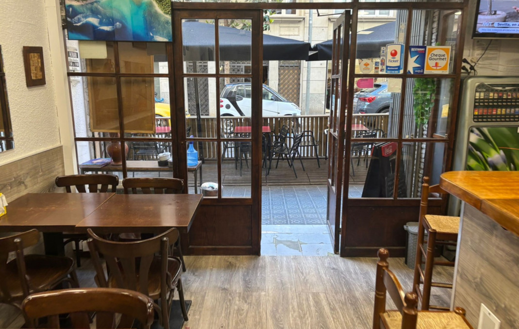 Traspaso - Bar Restaurante -
Barcelona - Sarriá - Francesc Macia