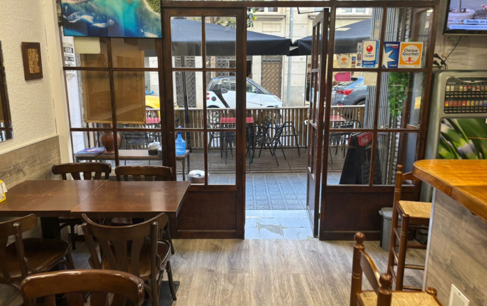Traspaso - Bar Restaurante -
Barcelona - Sarriá - Francesc Macia