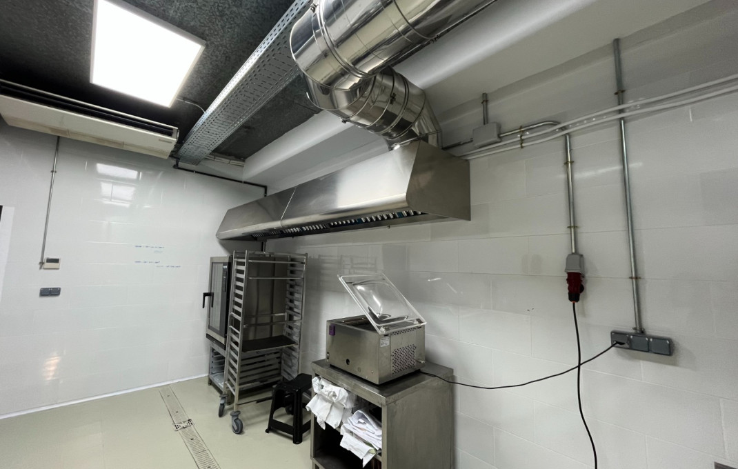 Traspaso - Obradores y/o Panaderias -
Barcelona - Eixample