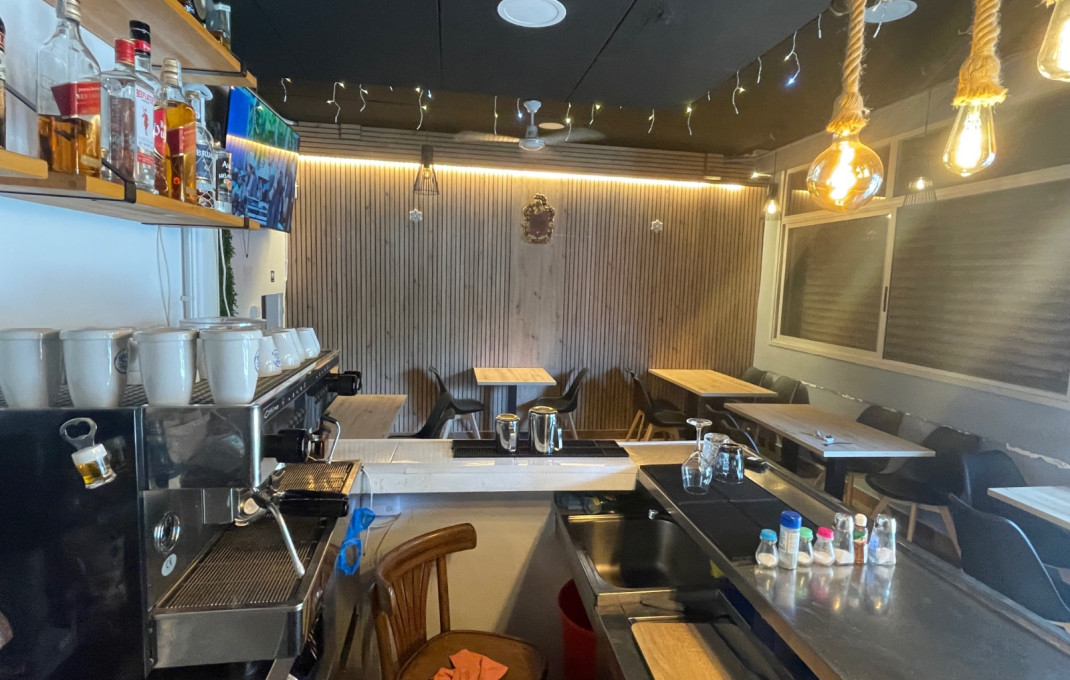 Traspaso - Bar- C1 -
L'Hospitalet de Llobregat