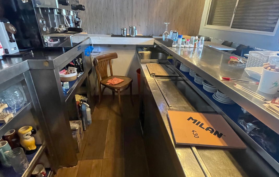 Traspaso - Bar- C1 -
L'Hospitalet de Llobregat