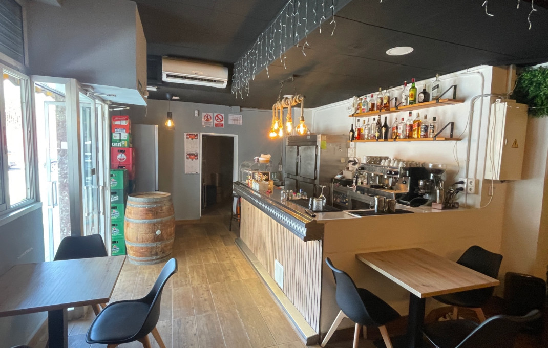 Traspaso - Bar- C1 -
L'Hospitalet de Llobregat