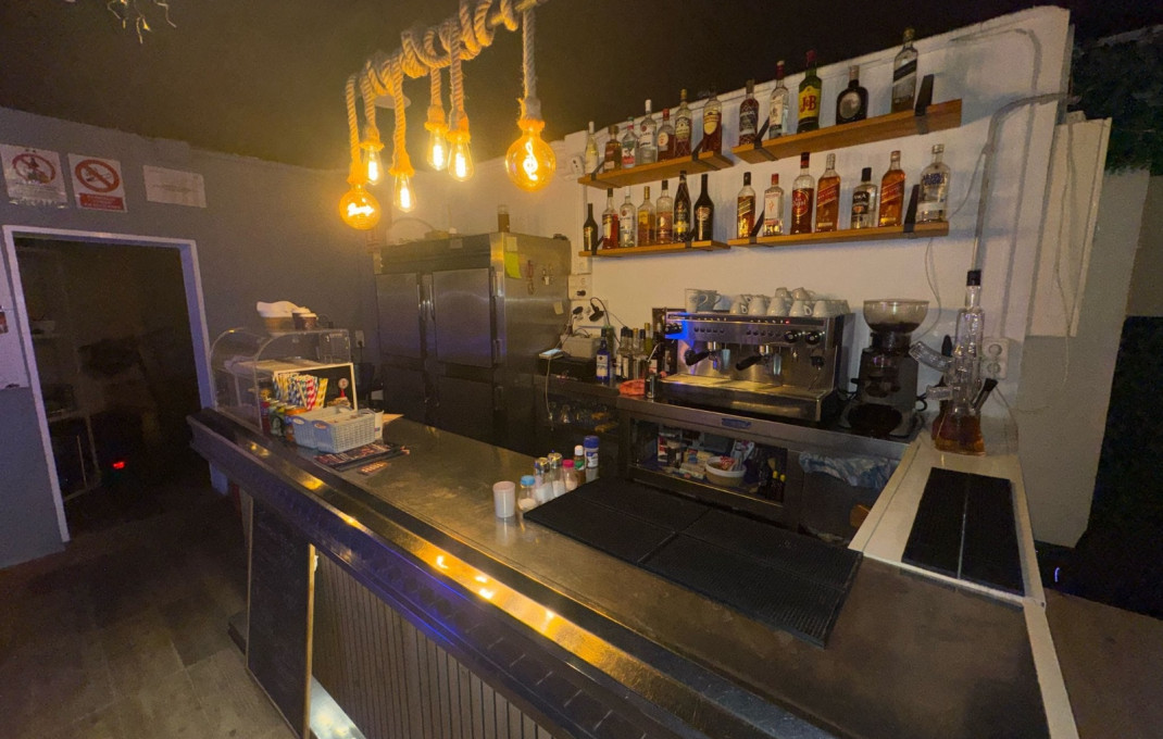 Traspaso - Bar- C1 -
L'Hospitalet de Llobregat