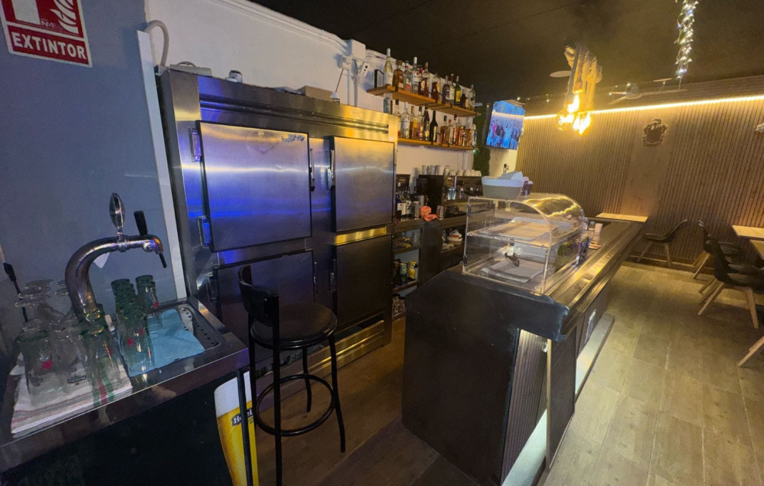 Traspaso - Bar- C1 -
L'Hospitalet de Llobregat