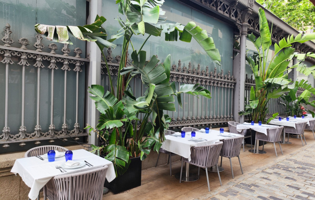 Traspaso - Bar Restaurante -
Barcelona - Eixample Derecho